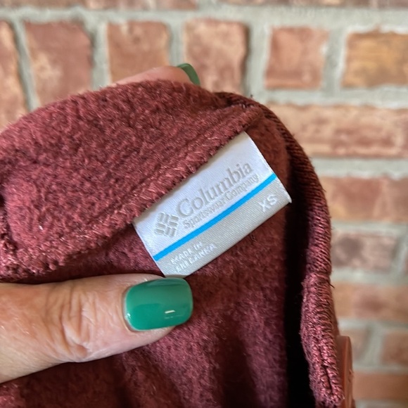 Columbia 5 Button Maroon Heathered Hooded Sweatshirt - Picture 5 of 6